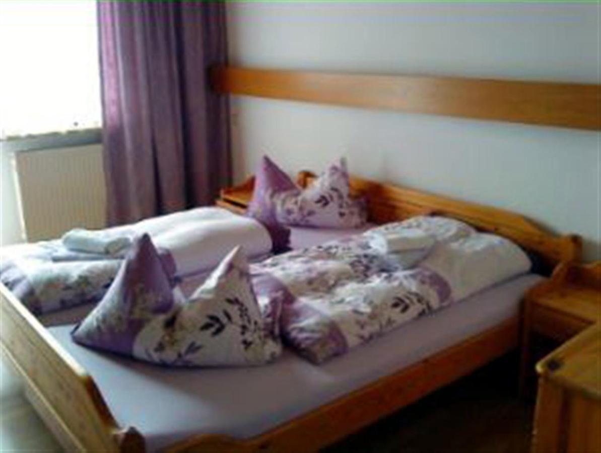 Landgasthof Steinwald Hotel Pullenreuth Esterno foto